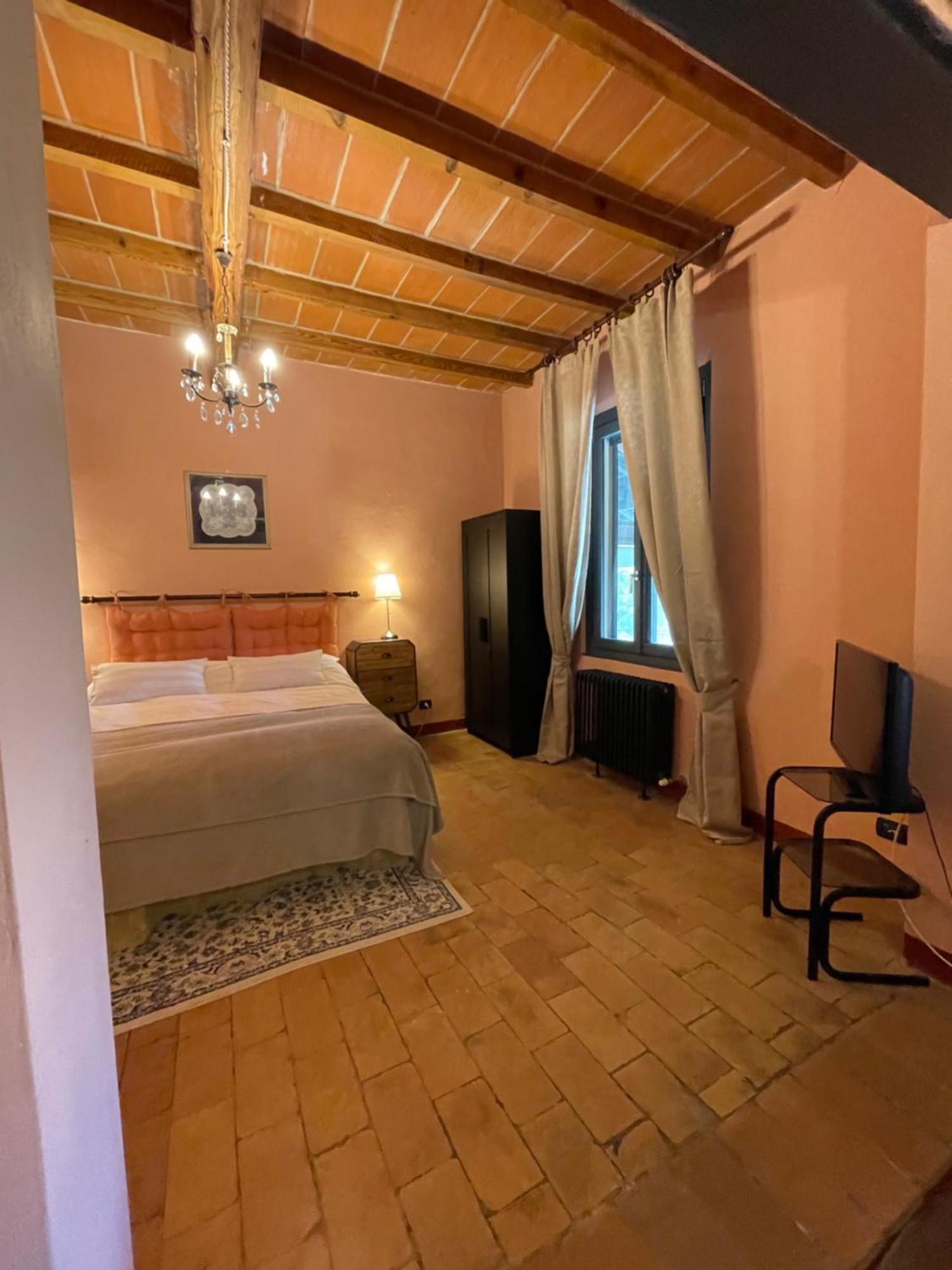 B&B Il Conte Giacomo Viarolo Luaran gambar