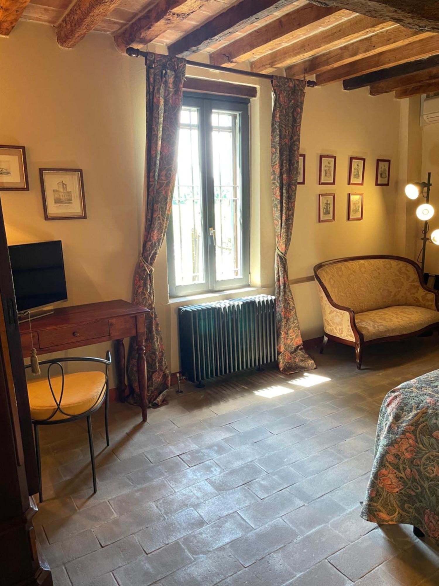 B&B Il Conte Giacomo Viarolo Luaran gambar